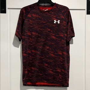 Under Armour Men's Black and Red Short Sleeve Tee Heat gear